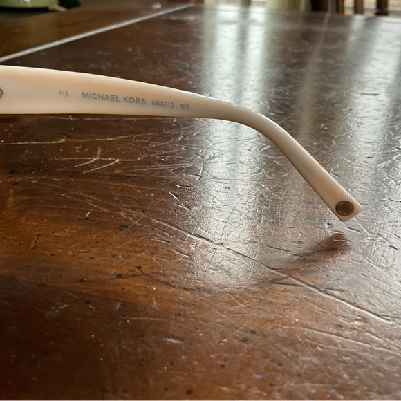 Michael Kors sunglasses - Picture 6 of 8